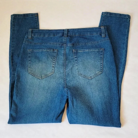 Fire Los Angeles Hi Rise Embroidered Skinny Jeans Size 7 - Picture 3 of 11